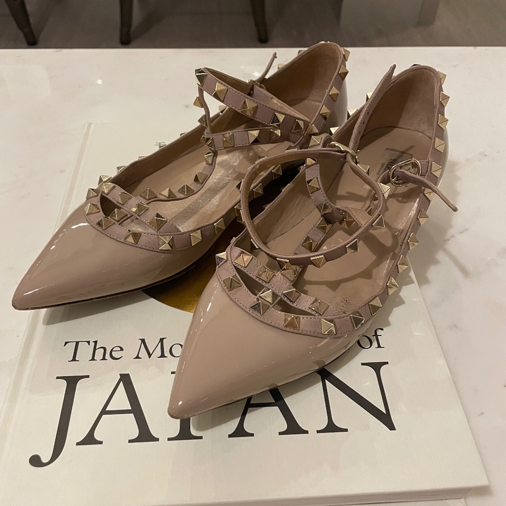 Valentino Rockstud Flats